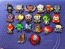 20 Marvel Mystery Pins from series 1 & 2