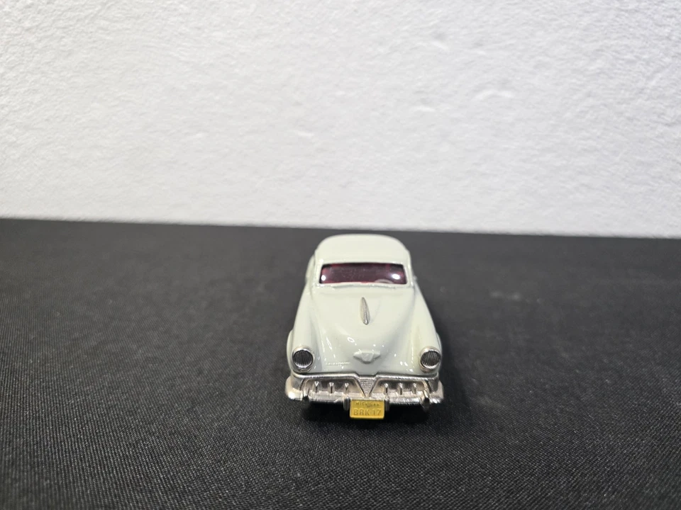 MODELOS BROOKLIN ESCALA 1:43 BRK 17 1952 STUDEBAKER CHAMPION CUPÉ STARLIGHT ¡GUAU! Foto 3 de 4