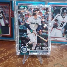 Topps 2026 Series 1 Diamante Foil Cole Young #129 Seattle Mariners Rookie