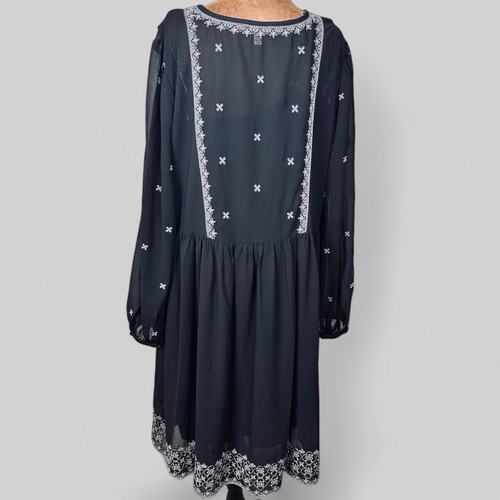 Womens Embroidered Floral Dress Size XL Hippie Festival Coachella Boho - Picture 6 of 12