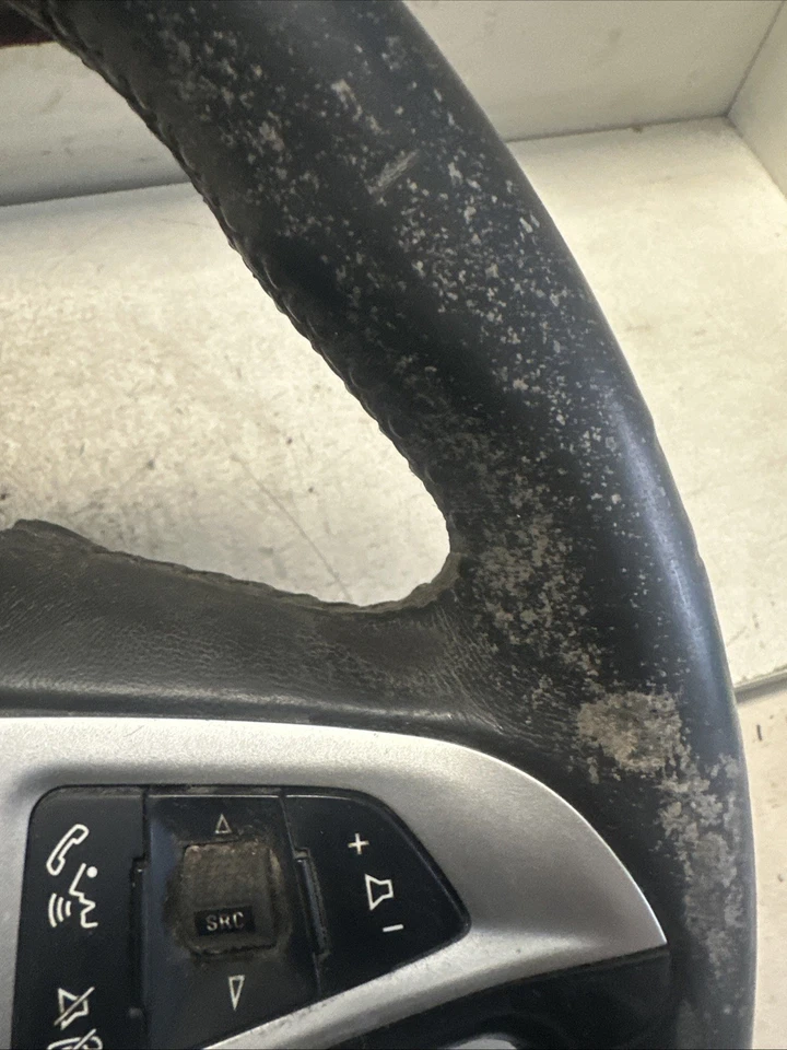 Chevrolet Equinox 2011 Lenkrad 20851312 MKO447457 - Bild 3 von 4