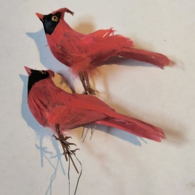 Red Cardinal Bird Figurine Ornament Feathers Wire Pick Craft Decoration Lot 2