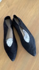 Reserved Women's Black Suede Pointed Toe Slip-On Comfort Flats EU 38