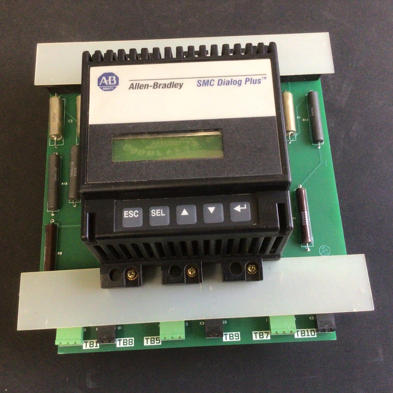 Allen-Bradley SMC Dialog Plus P/N: 40888-490-01-A1FX NEW