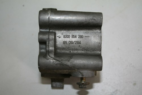 Renault Scenic Laguna III 2.0 dCi Verbindungsrohr für Drosselklappe 8200854280