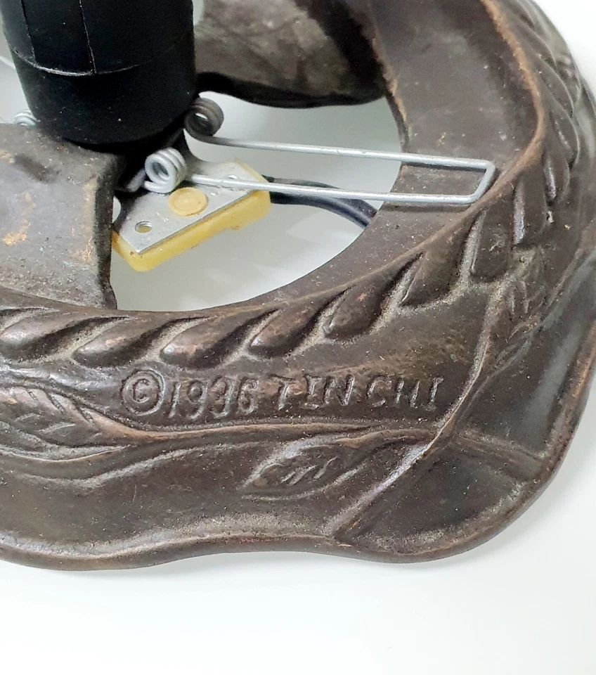1936 Tin Chi Bronze Table Lamp Design Sadeck, To Fix Up - Image 3 of 4