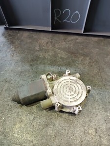 Original BMW 5er E39 Fensterhebermotor vorne rechts 6762 8360512