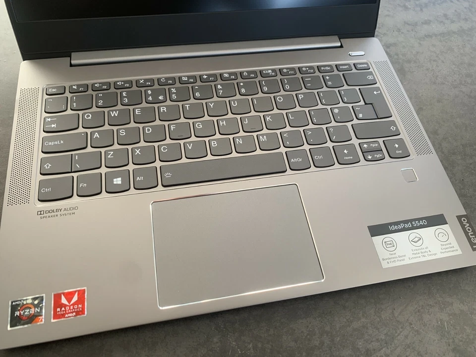 Lenovo IdeaPad S540-14API AMD RYZEN 7 3700 8GB RAM 512GB SSD Full HD Windows 10 - Imagen 2 de 4