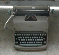 Vintage REMINGTON RAND STANDARD Desktop TYPEWRITER SUPER-RITER Beige c.1950s thumbnail