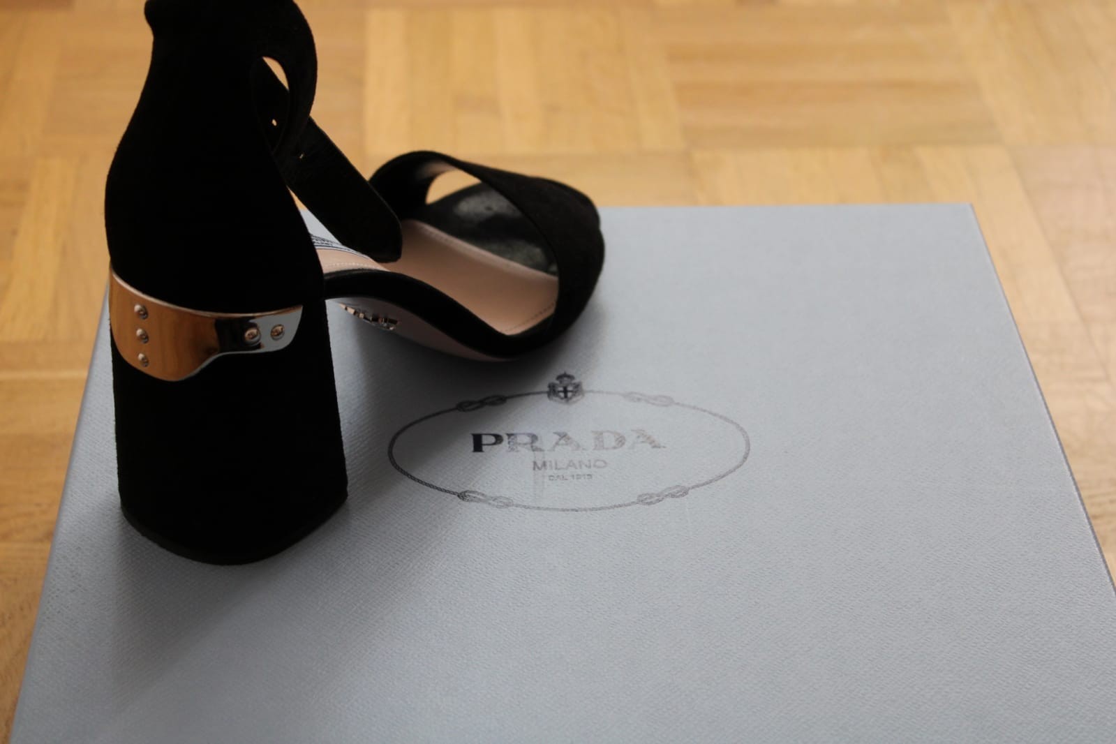 Prada Damen Damen Damen Sandaletten aus Velours 2013c7 Prada Damen Damen Damen Sandaletten aus Velours 2013c7