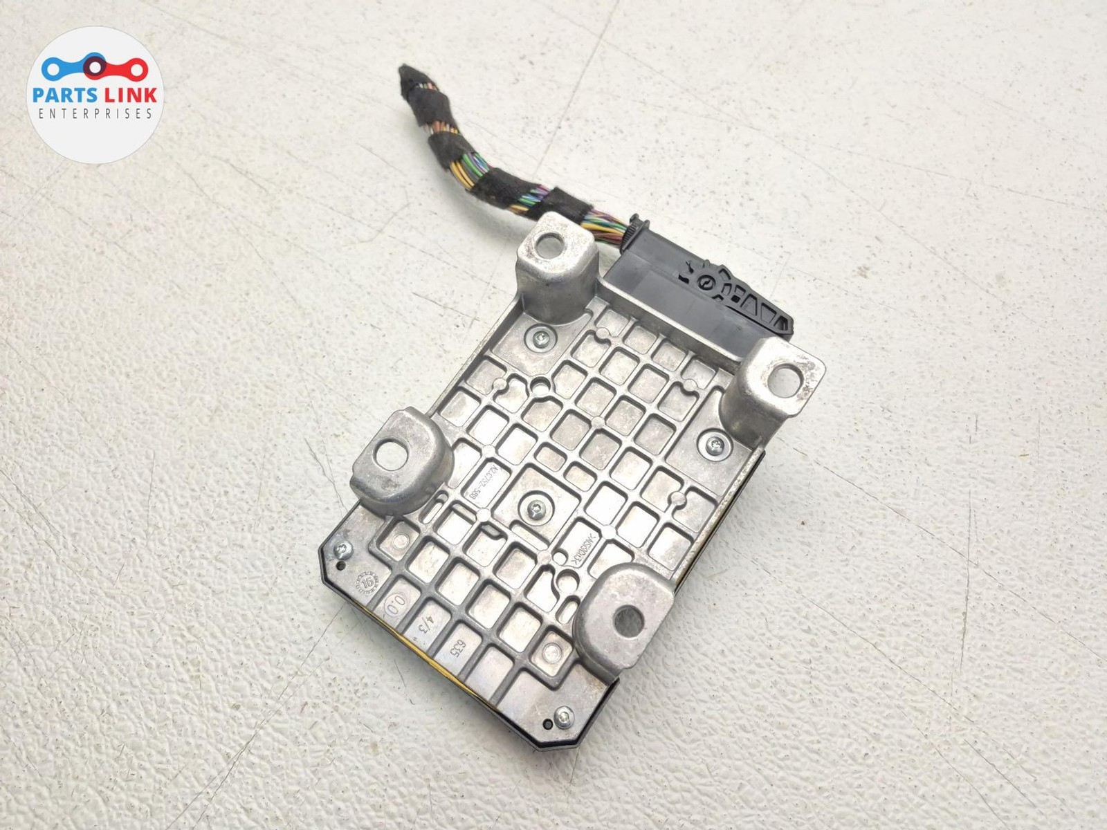 2016-20 BENTLEY BENTAYGA SUSPENSION RIDE CHASSIS EFP CONTROL MODULE 4M0907777J