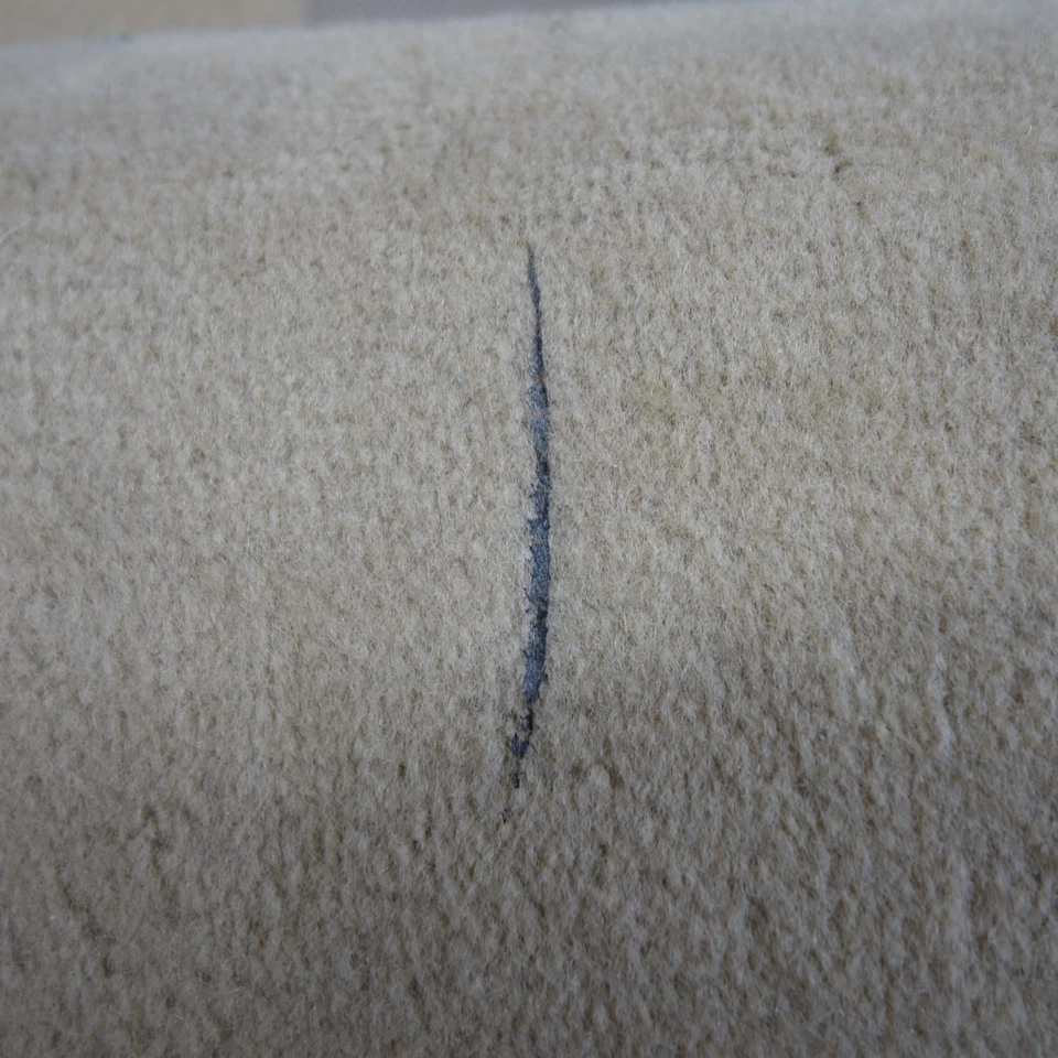 BMW E46 Serie 3 Touring Wagon 2000-2005 alfombra lateral izquierda trasera beige OEM Foto 2 de 4