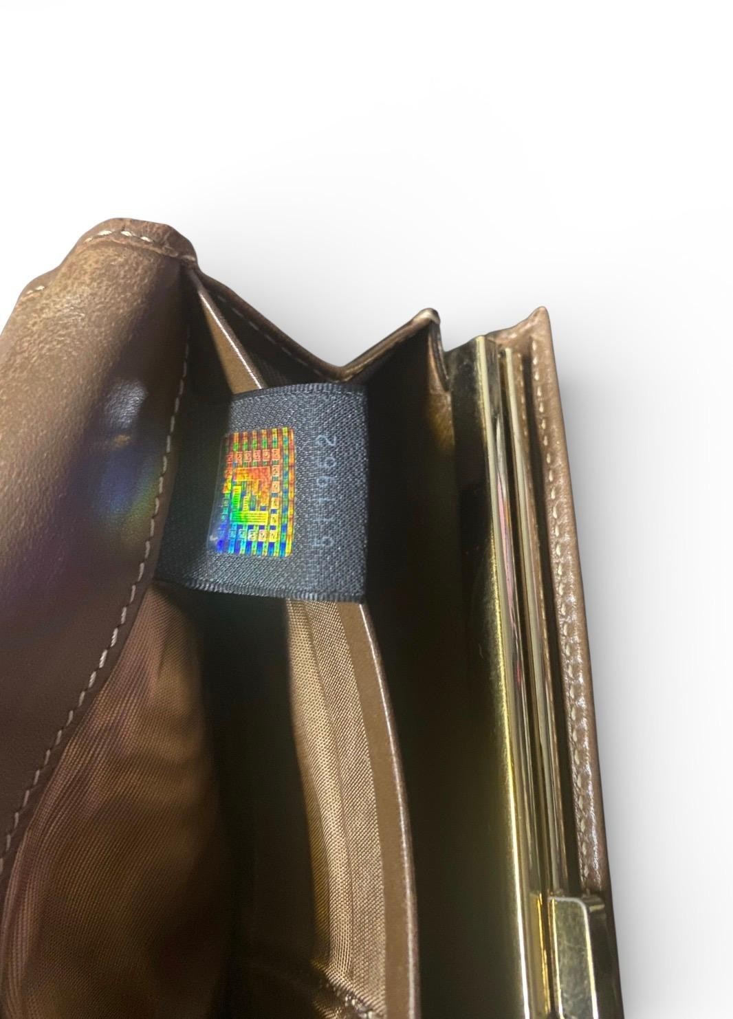 VINTAGE - FENDI Monogram Wallet - Canvas & Leather Brown With Kisslock thumbnail 2