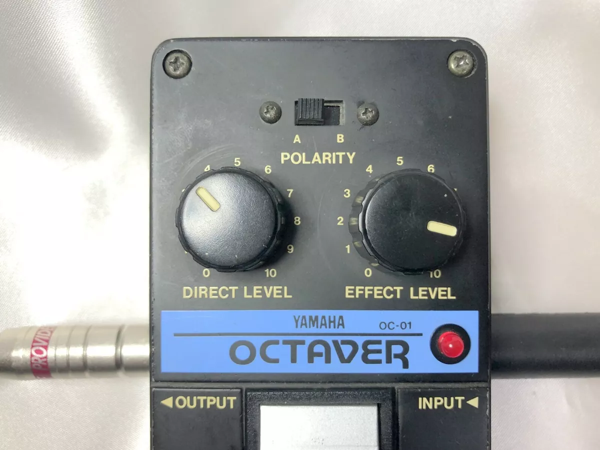 Yamaha OC-01 Analog Octaver 1980's Vintage Guitar pedal Made in Japan