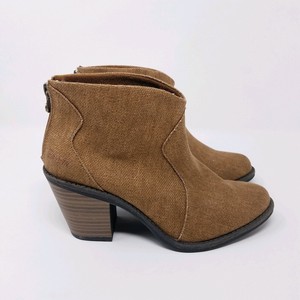 blowfish canvas boots