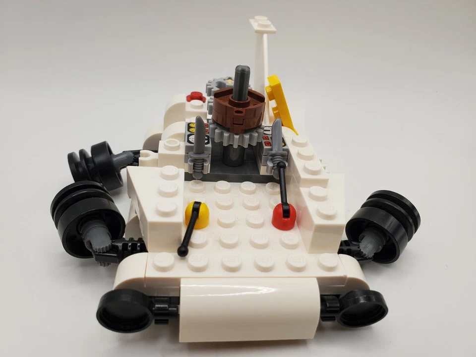 LEGO Space Exploration Mixed Lot of x 3 w/Ships Mini Figure Mini Fig Astronaught - Image 2 of 4