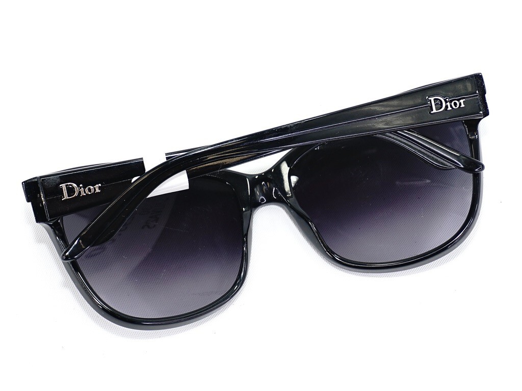 Dior Sauvage 2 807HD Womens Shiny Black Sunglasses - 58/16  display picture 1