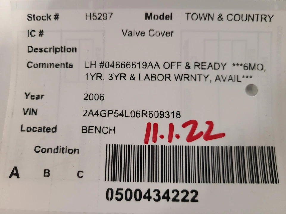 Used Engine Valve Cover fits: 2006 Chrysler Town & country Valve Cover Grade A - Image 3 of 4