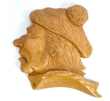 Scottish folk art hand carved wood plaque wall hanging decor vintage Tam