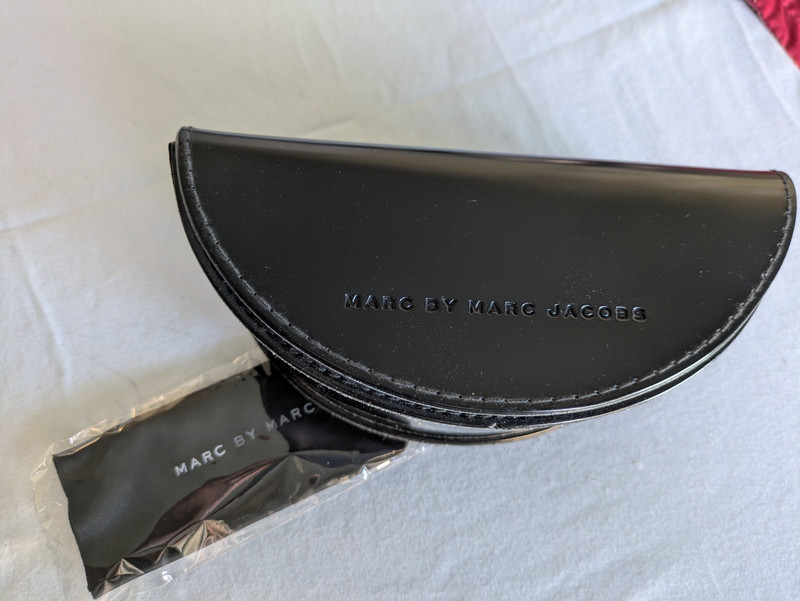 MARC BY MARC JACOBS Sunglass/eyeglass Case.  Black Patent Leather