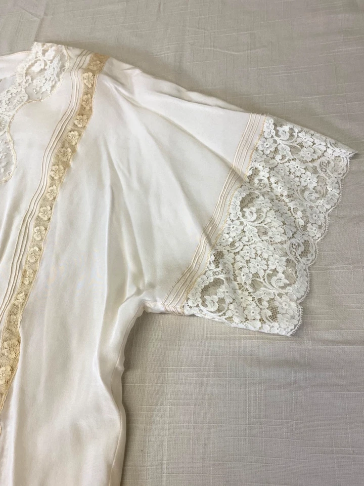 Blusa Top Vintage Henri Bendel Seda Encaje Inglaterra 100% Seda Marfil Talla Única Foto 4 de 4