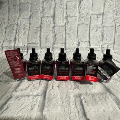 7 Bath & Body Works Wallflowers Winterberry Wreath Home Fragrance Refill 0.8 OZ