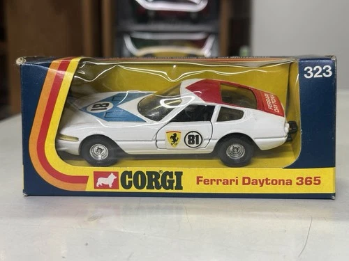 1:36 CORGI TOYS diecast race car #81 FERRARI DAYTONA 365 #323 made Great Britain