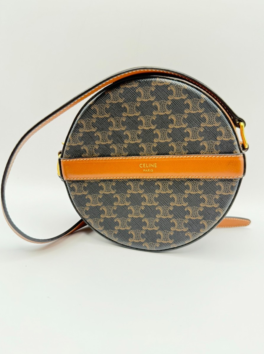 CELINE Triomphe Canvas Round Purse Crossbody Bag Brown Dust  display picture 1