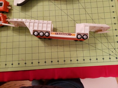 RARE MATCHBOX MEGA-RIG POWERED SPACE BASE AS IS NOT COMPLETE 35854