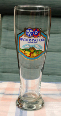 Weißbierglas Hacker-Pschorr München - buntes Feldmotiv - 0,5 l