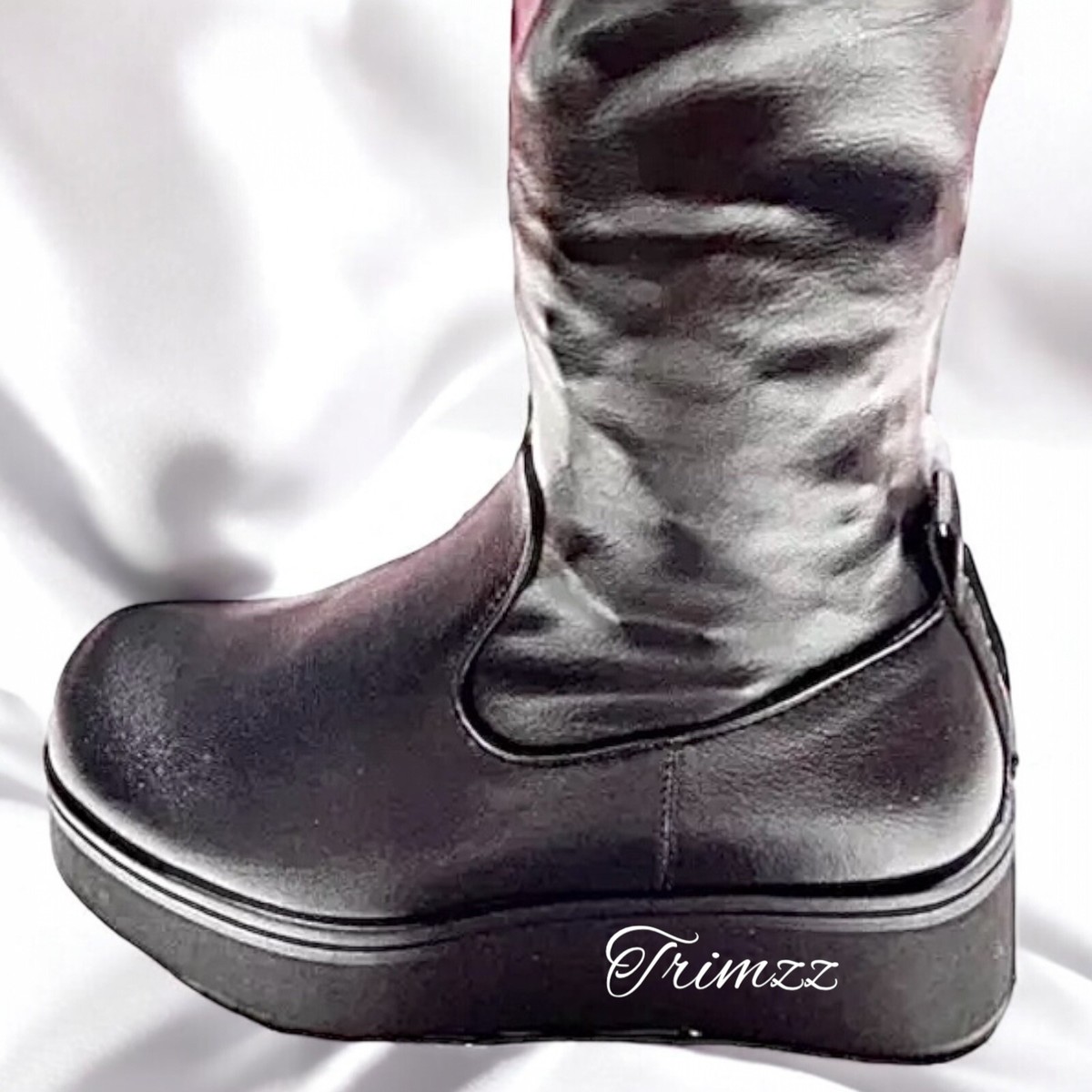 Sleek Black Leather Zipper Boots Sleek Black Ankle Boots With Zipper on Luulla main image 2