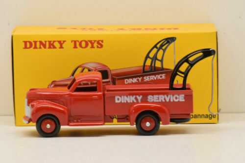 DINKY TOYS FRANCE - 25O - Camion Laitier 'NESTLE' Studebaker