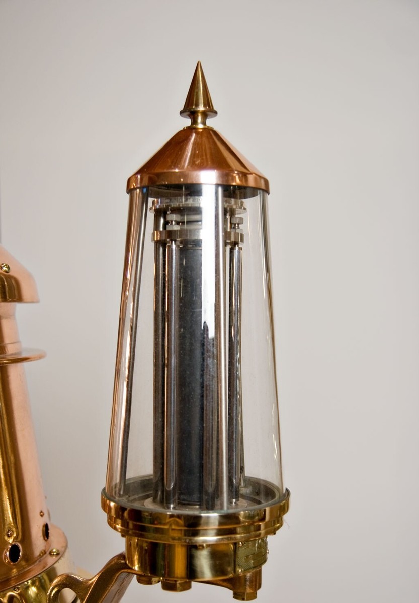 LIGHT YEARS 購入 海底火山ガラス オブジェ アート　ライトイヤーズ LIGHT YEARS 購入 海底火山ガラス オブジェ アート ライトイヤーズ