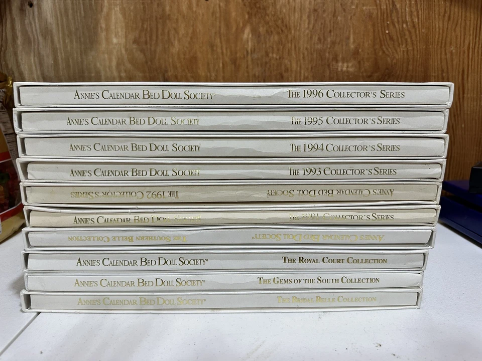 Annie's Calendar Bed Doll Society 1991-1996 Collection Crochet Doll Collections - Image 2 of 2