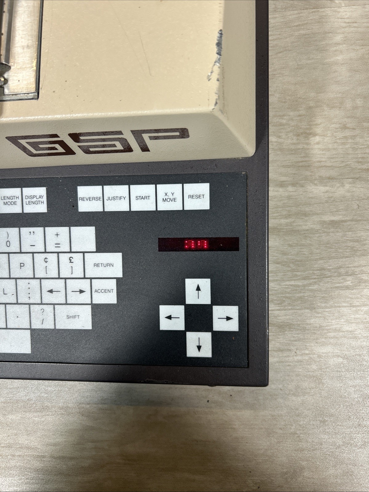 Gerber SignMaker Graphix 2 Gsp With Module READ DESCRIPTION Powers On UNTESTED