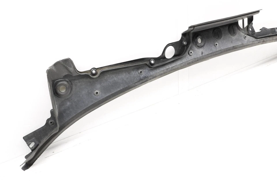 2011-2015 宝马 ALPINA B7 - 雨灰/水偏转器 7184563 — 第 2/4 张图片