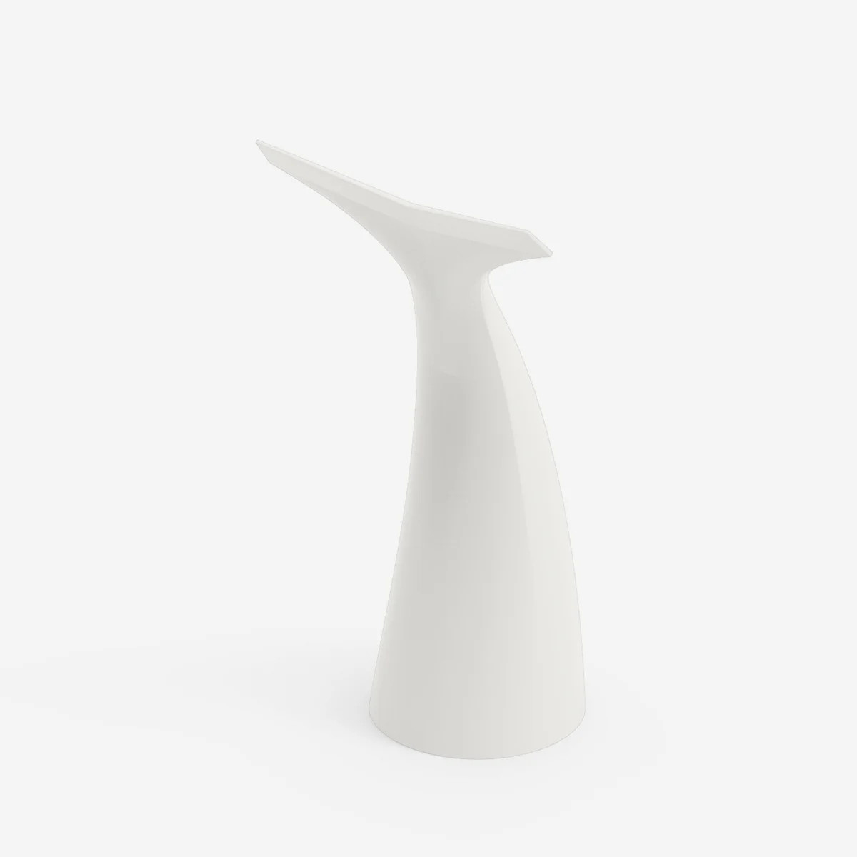 Portemanteau design polyéthylène Pina fini les vêtements froissés dans l'entrée