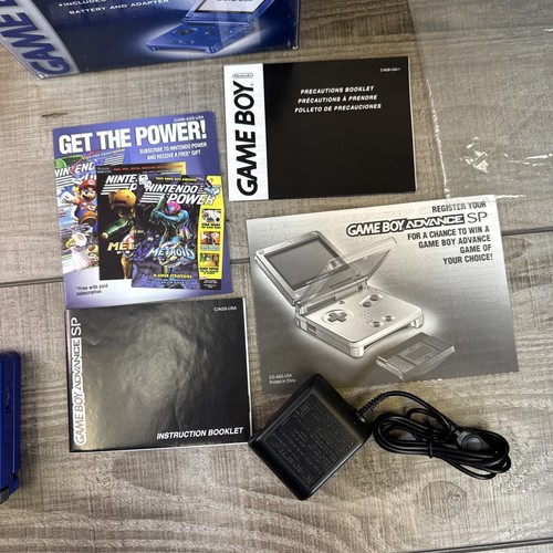 Nintendo Game Boy Advance SP Console Cobalt Blue 001 Complete CIB w/ All Inserts - Picture 7 of 12