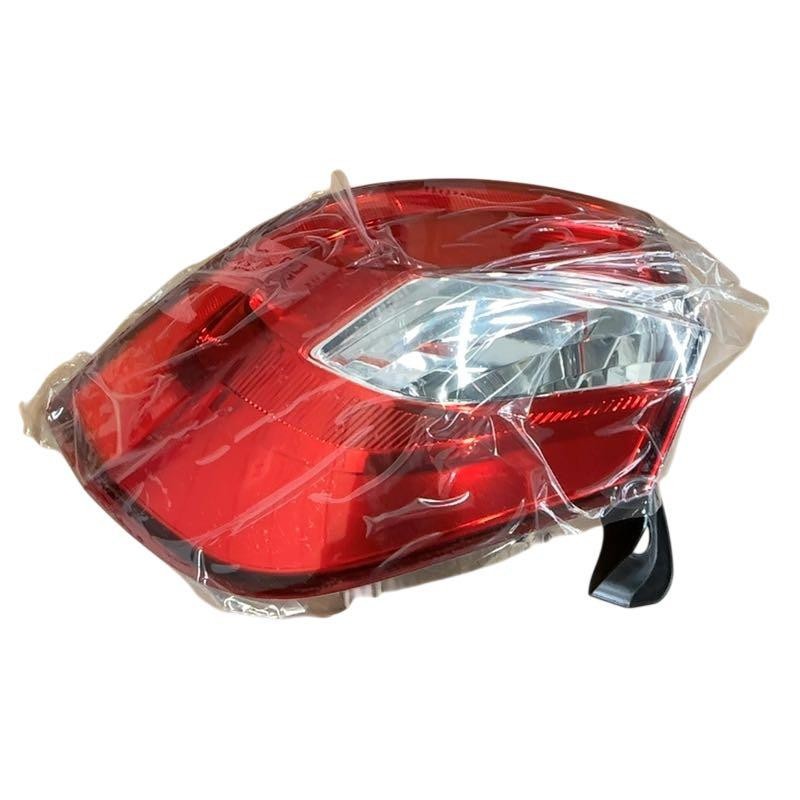 Feu arrière droit KIA Rio de finition supérieure - Bloc optique rouge 924201W210