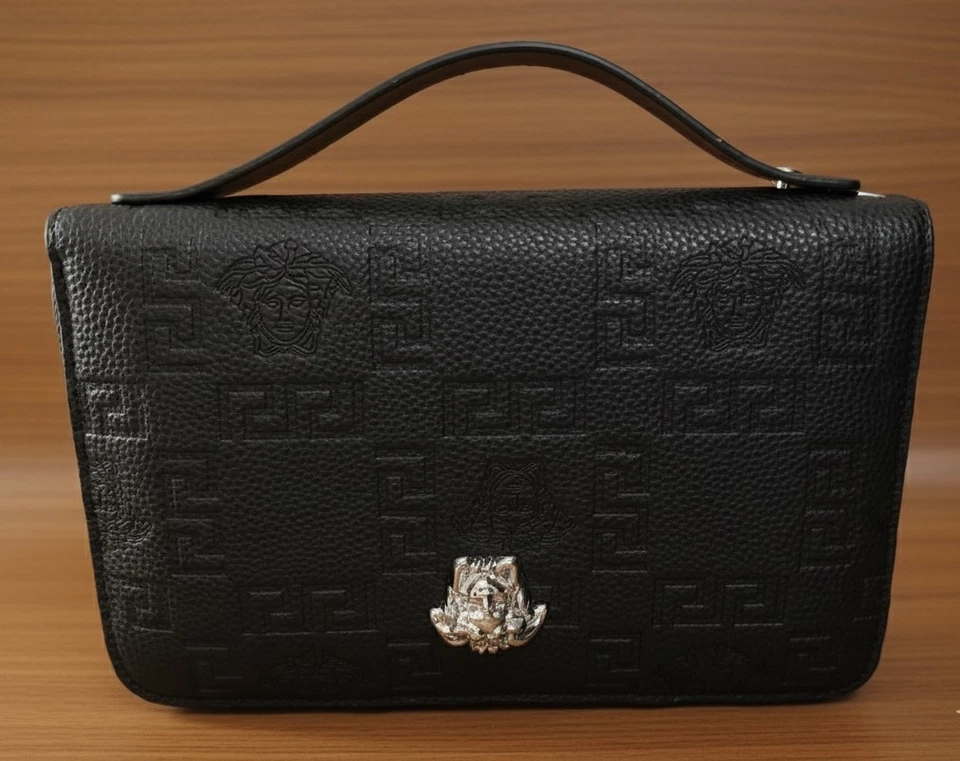 Bolso sin asas de cuero de diseñador Versace de lujo para hombre bolso de viaje negro con cremallera Foto 3 de 4