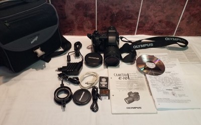 Olympus E-10 4.0 Megapixel