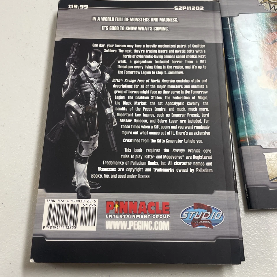 RIFTS Savage Worlds RPG Players Guide, Savage Foes & Game Master’s Handbook  Foto 3 de 4