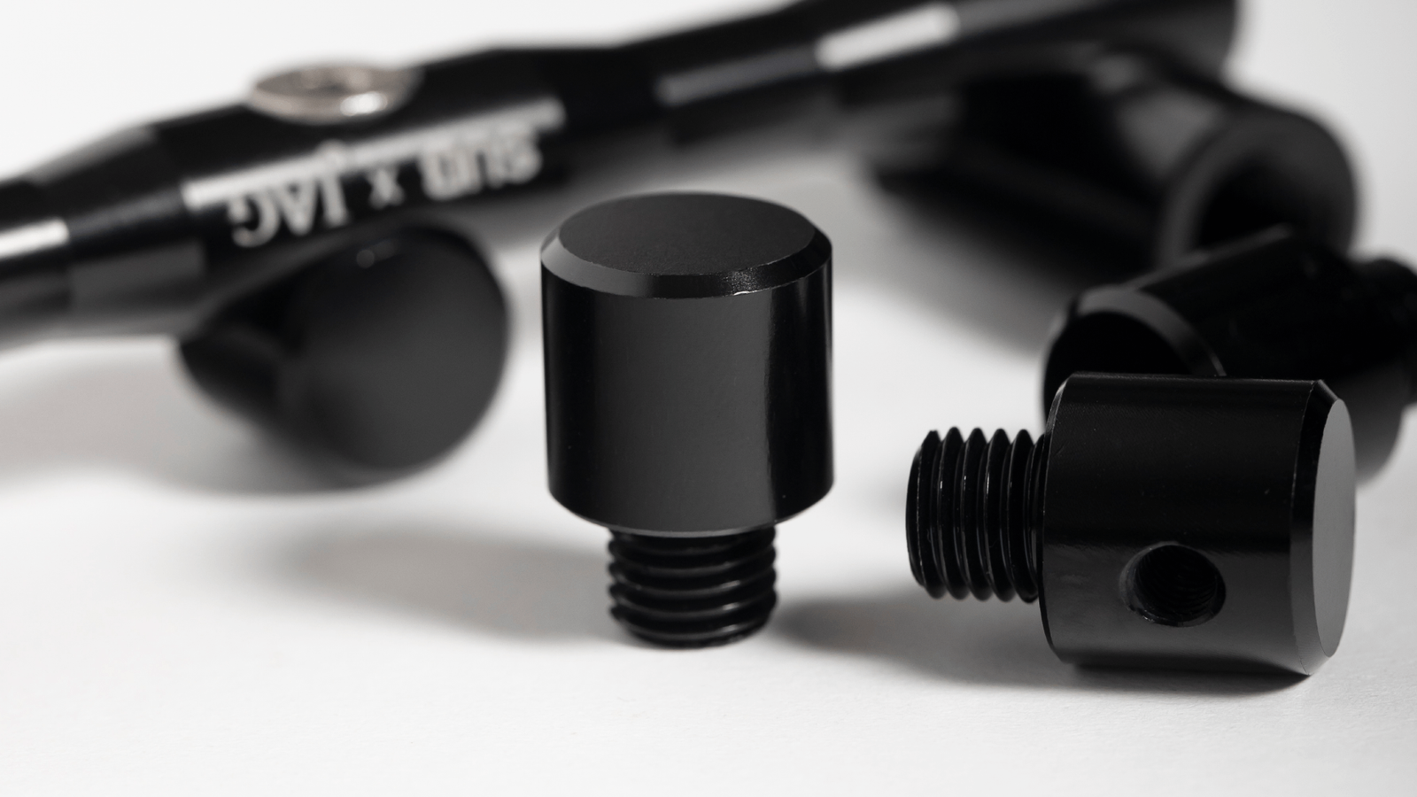 SUB x JAG Heads Prolite Black 2 Rod Middle