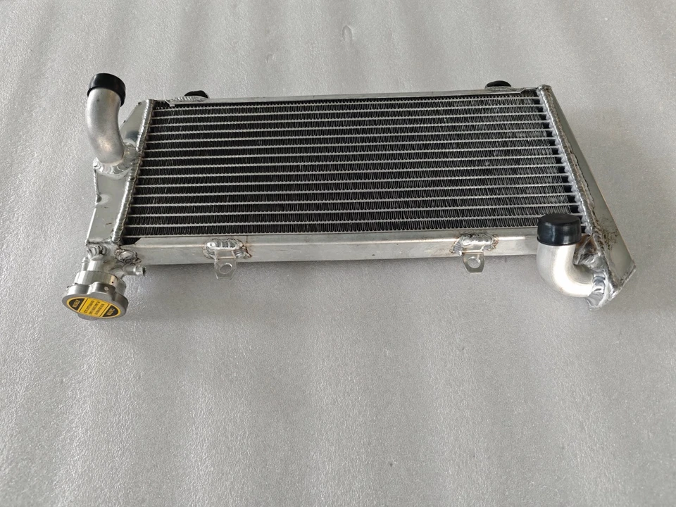 Radiador de aluminio para DUCATI 1199 1299 899 959 PANIGALE S R 2012-2018 Foto 3 de 4