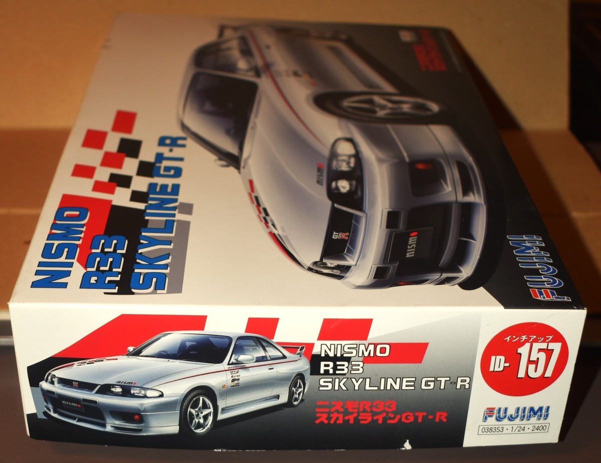 Fujimi Nismo, Nissan R33 Skyline GT-R 1/24 scale Model Kit