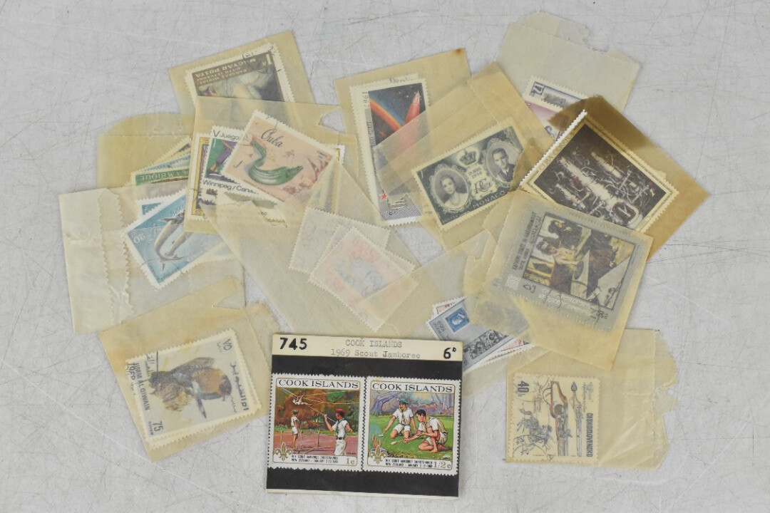 Bundle Of Various Assorted Stamps On Paper, Loose & In Albums