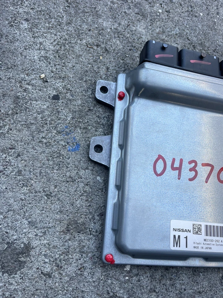 2007 NISSAN 350Z MT ECM ECU HITACHI ENGINE CONTROL MODULE PCM P/N MEC100-262 A1 - Image 4 of 4