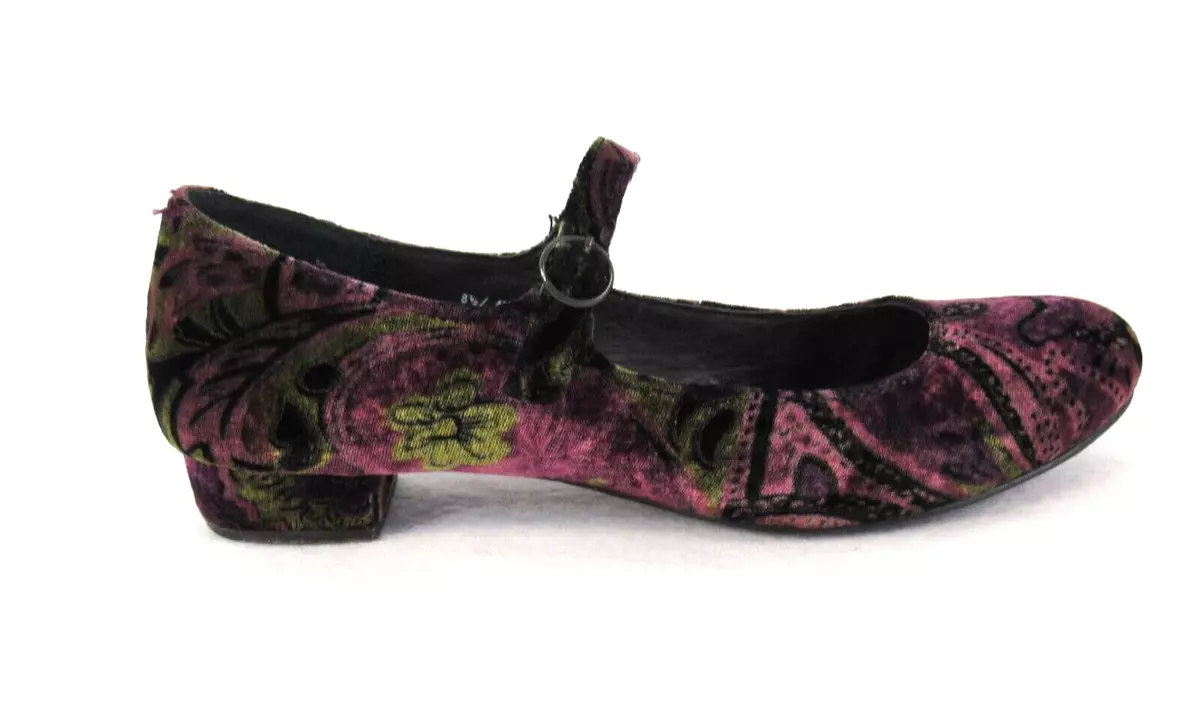 B rn Signature Crown Series Vali Paisley Velvet Mary Jane Shoes eBay
