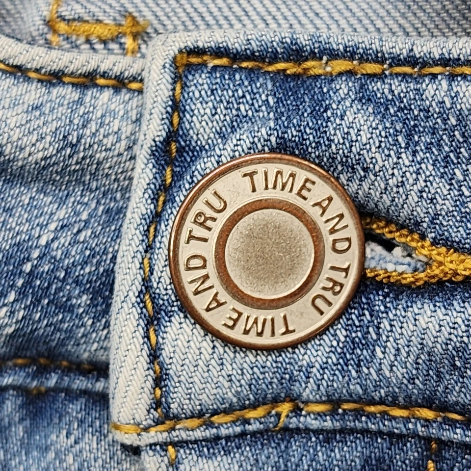 Time and Tru Jeans Womens 10 Blue Mid Rise Skinny Leg Stretch Denim Light Wash - Image 2 of 4