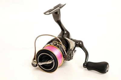 Shimano 20 Twin Power C2000S Spinnrolle